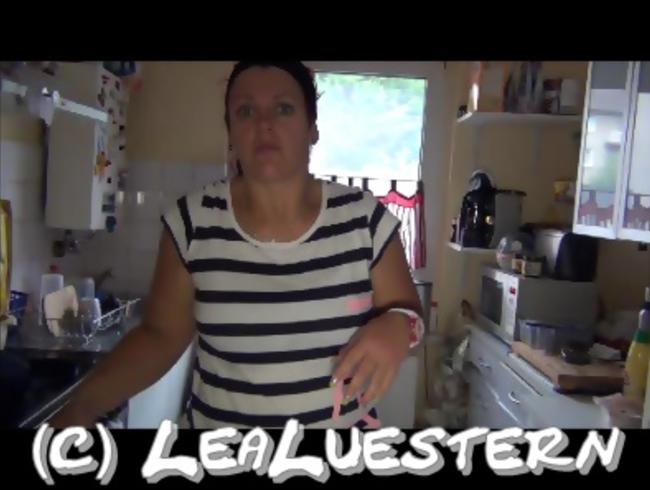 Lea Luestern Porno Video: In die Sporthose gepullert